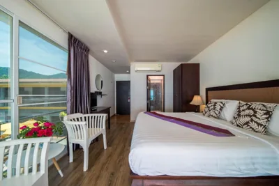 Kamala Beachfront Apartment – 사진 9
